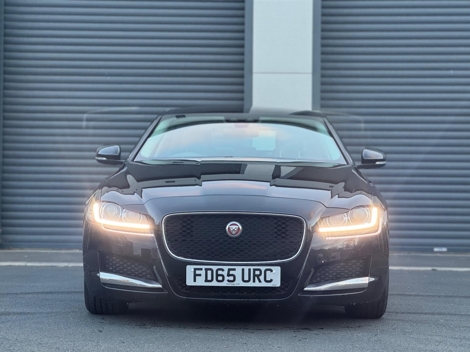 Used Jaguar XF 2015 for sale - 76633576: Photo 24