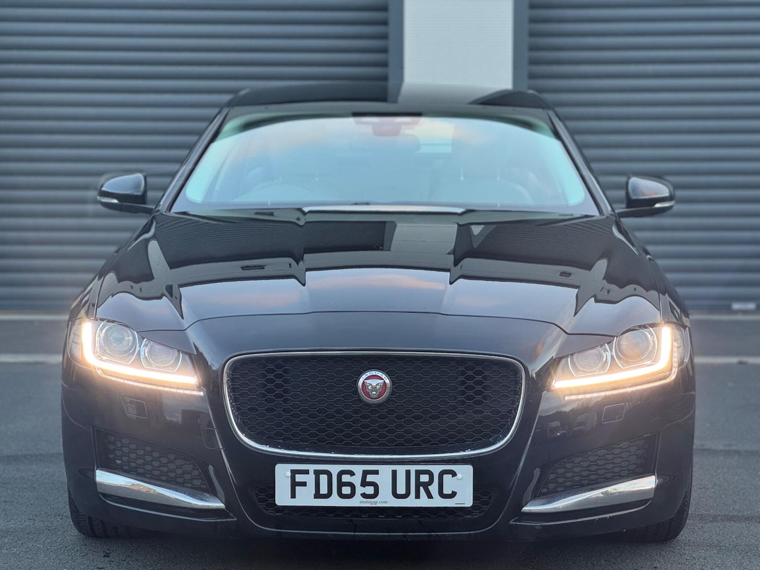 Used Jaguar XF 2015 for sale - 76633576: Photo 25