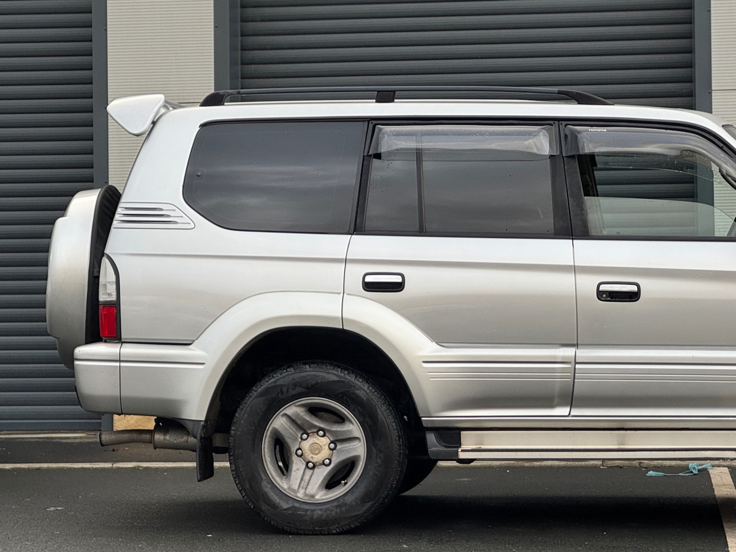 Used Toyota Land Cruiser 2002 for sale - 78070757: Photo 39