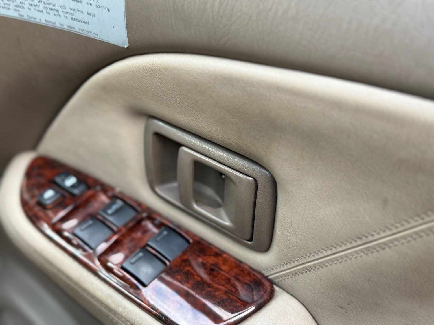 Used Toyota Land Cruiser 2002 for sale - 78070757: Photo 45