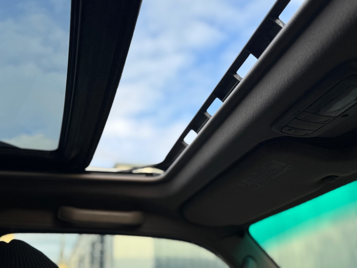 Used Toyota Land Cruiser 2002 for sale - 78070757: Photo 80