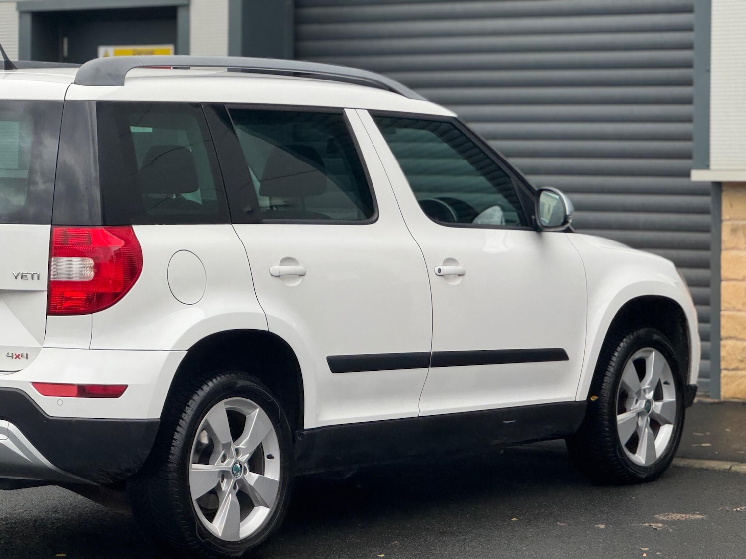 Used Skoda Yeti 2014 for sale - 76633672: Photo 28