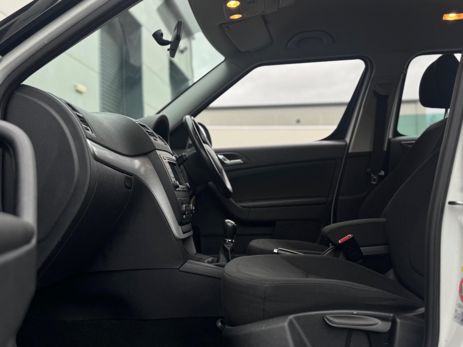 Used Skoda Yeti 2014 for sale - 76633672: Photo 57