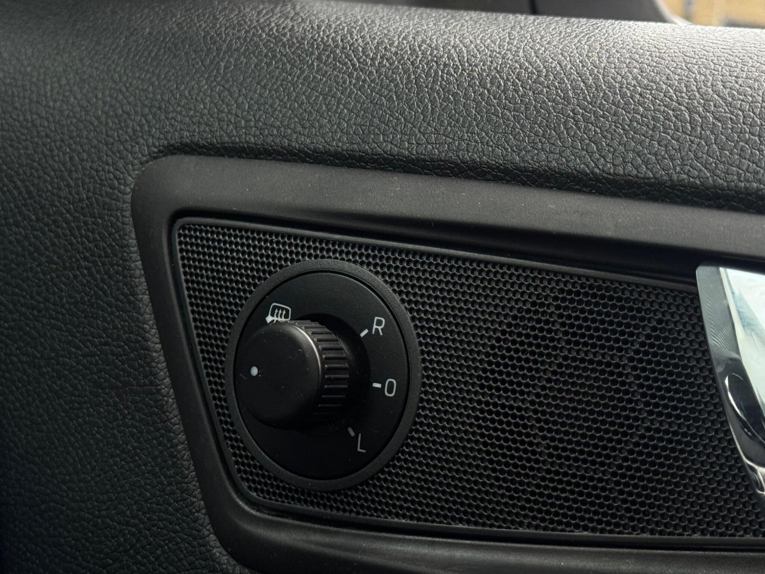 Used Skoda Yeti 2014 for sale - 76633672: Photo 63