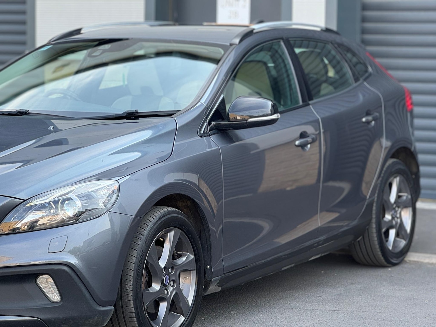 Used Volvo V40 2013 for sale - 76633739: Photo 12