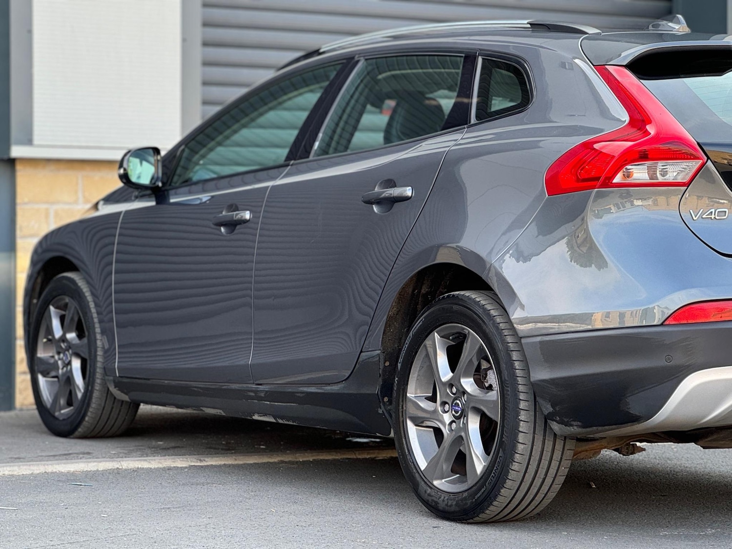 Used Volvo V40 2013 for sale - 76633739: Photo 18