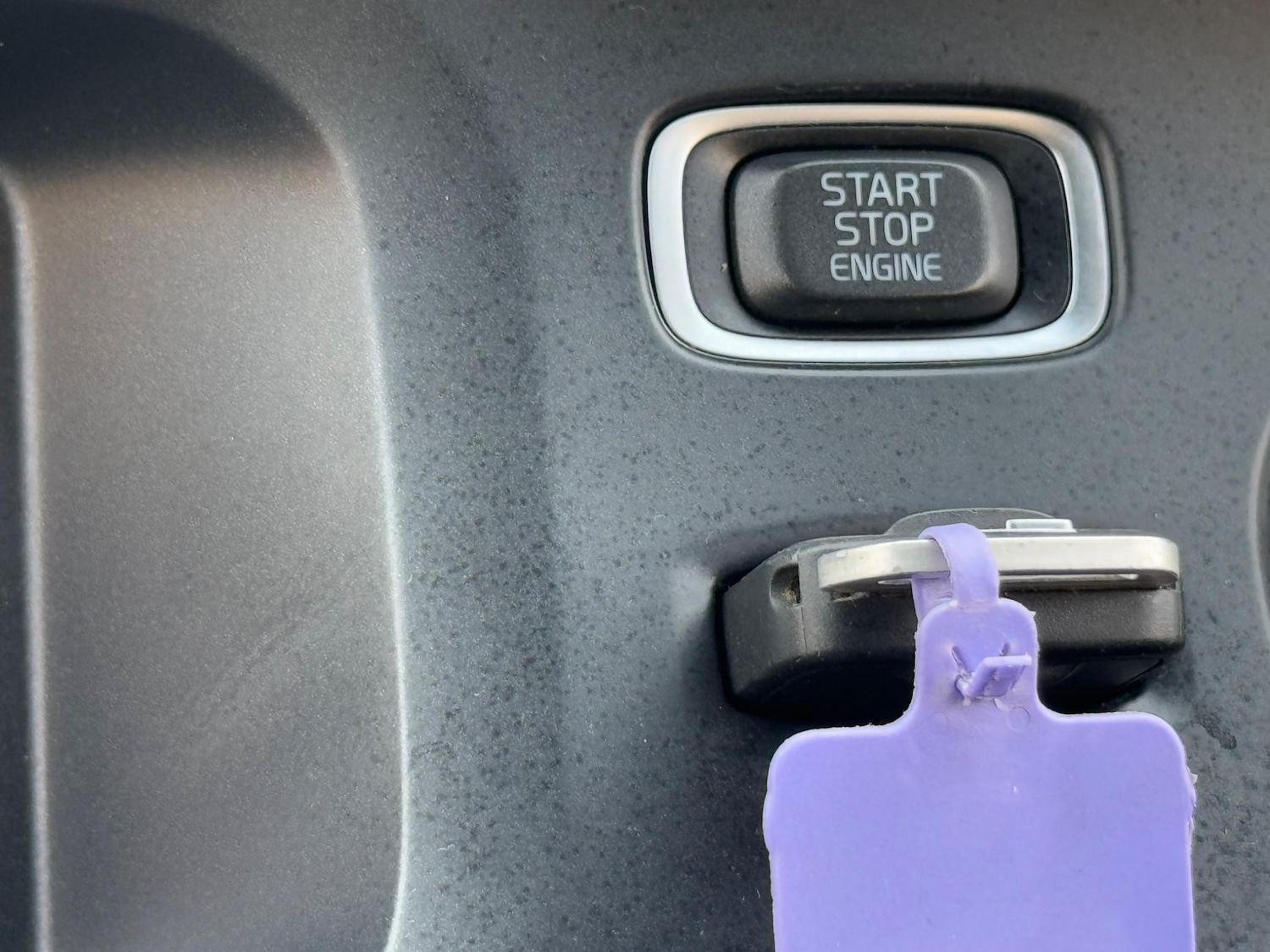 Used Volvo V40 2013 for sale - 76633739: Photo 46