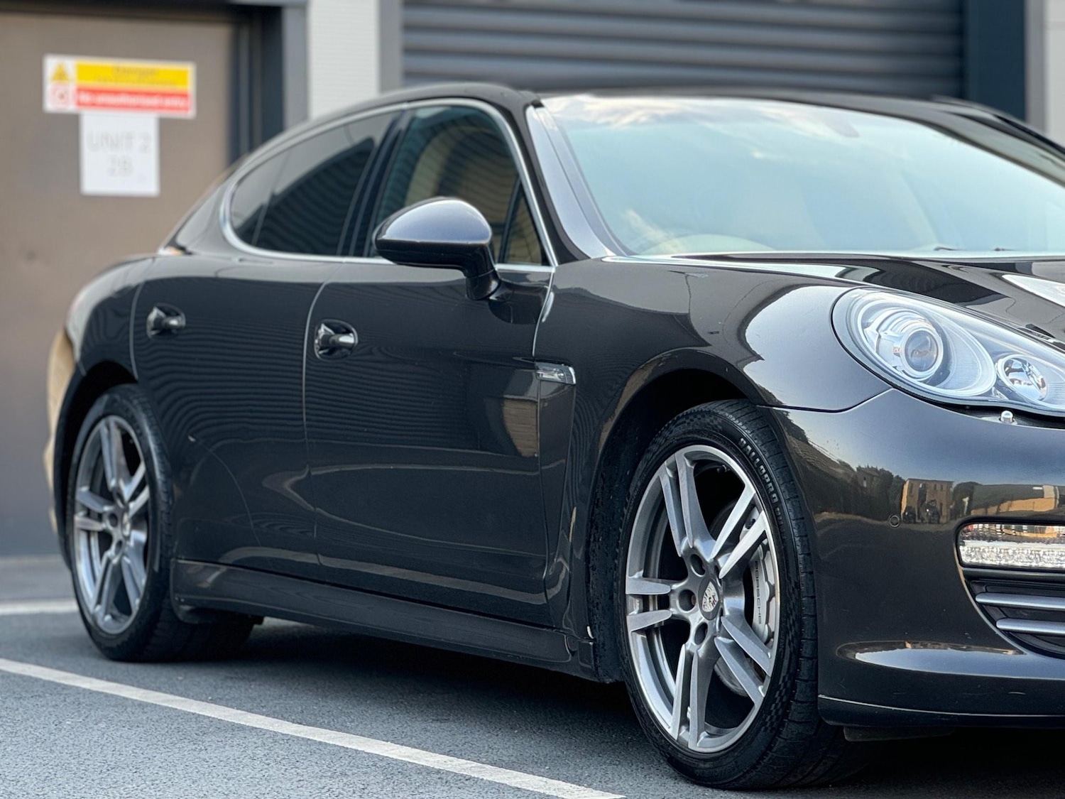 Used Porsche Panamera 2010 for sale - 76634044: Photo 12