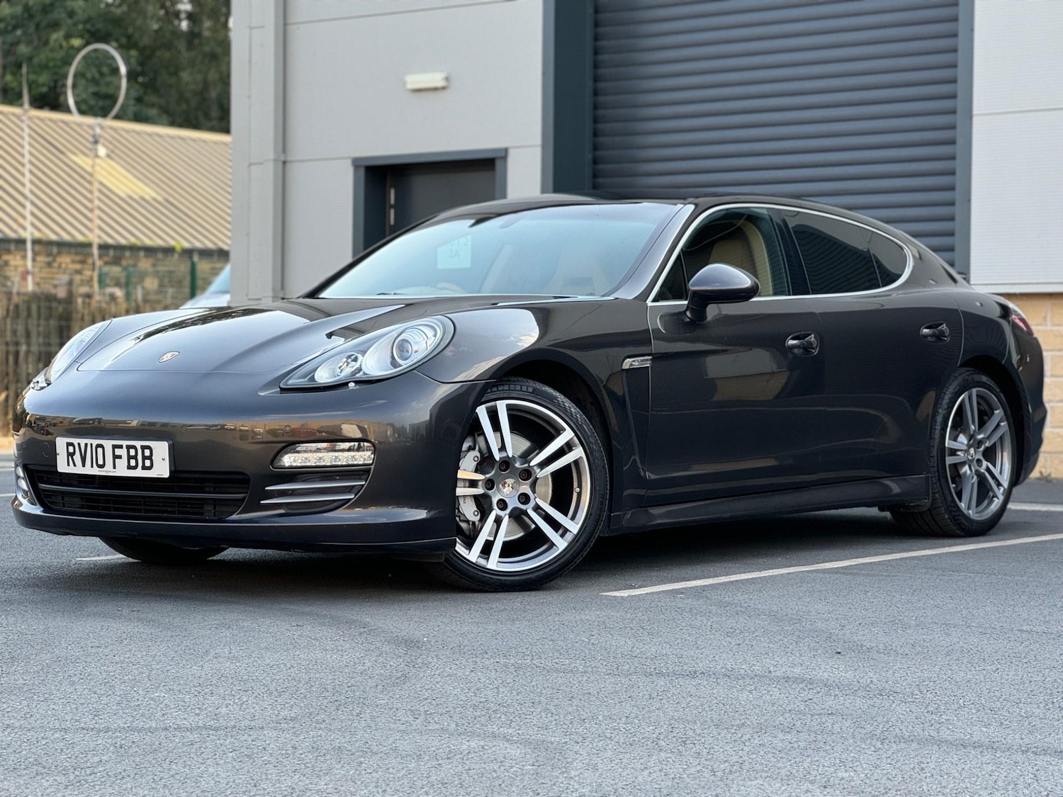 Used Porsche Panamera 2010 for sale - 76634044: Photo 18