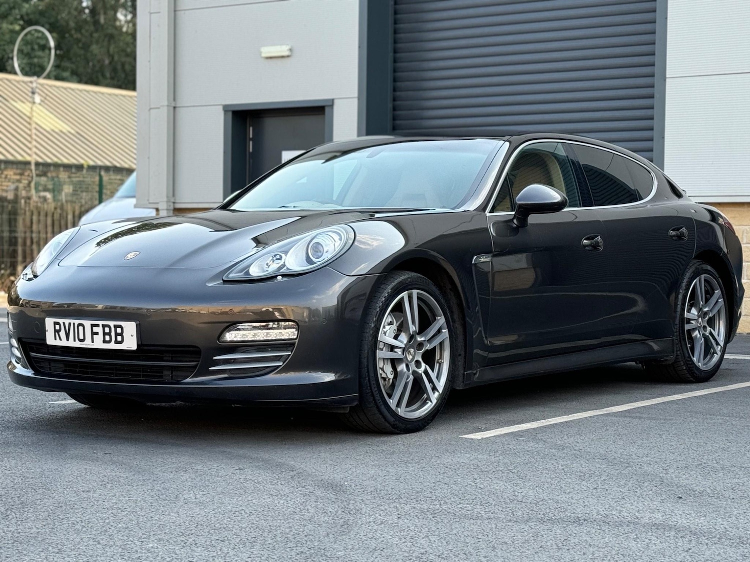 Used Porsche Panamera 2010 for sale - 76634044: Photo 19