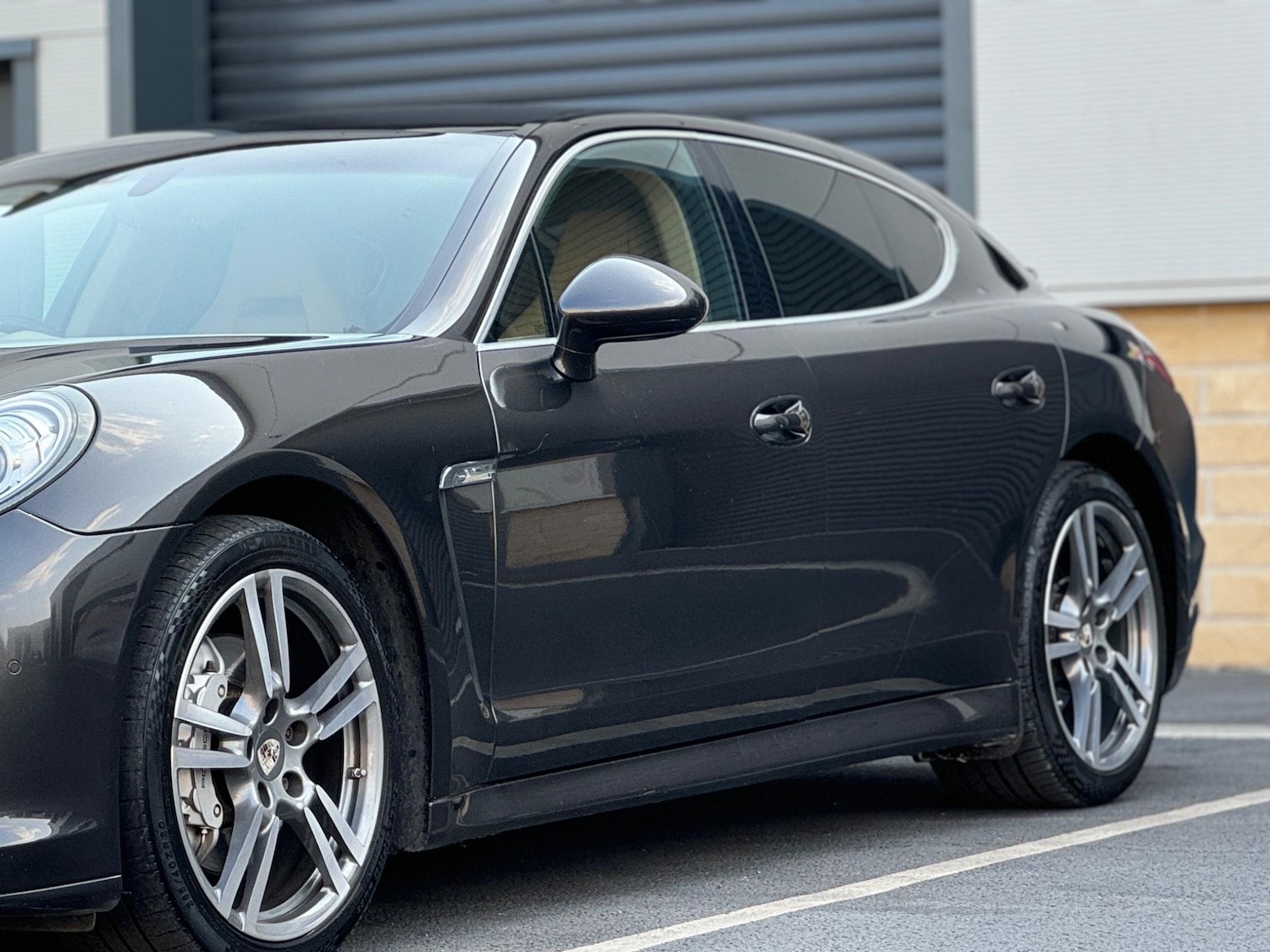 Used Porsche Panamera 2010 for sale - 76634044: Photo 21