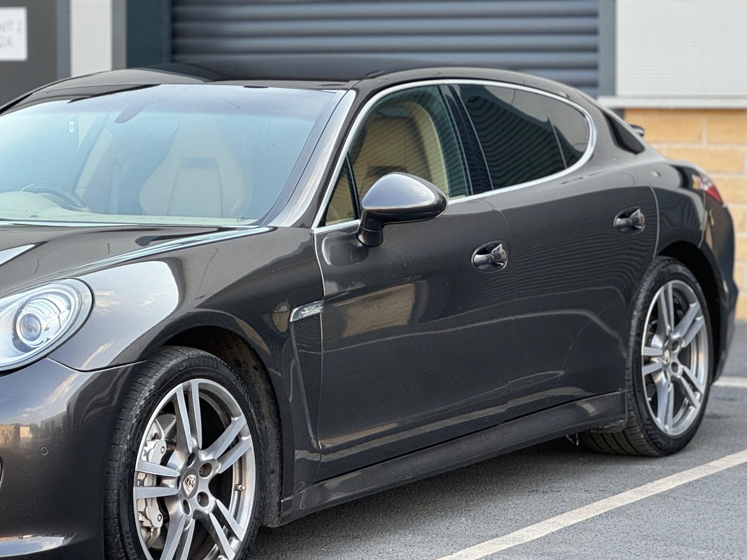 Used Porsche Panamera 2010 for sale - 76634044: Photo 24