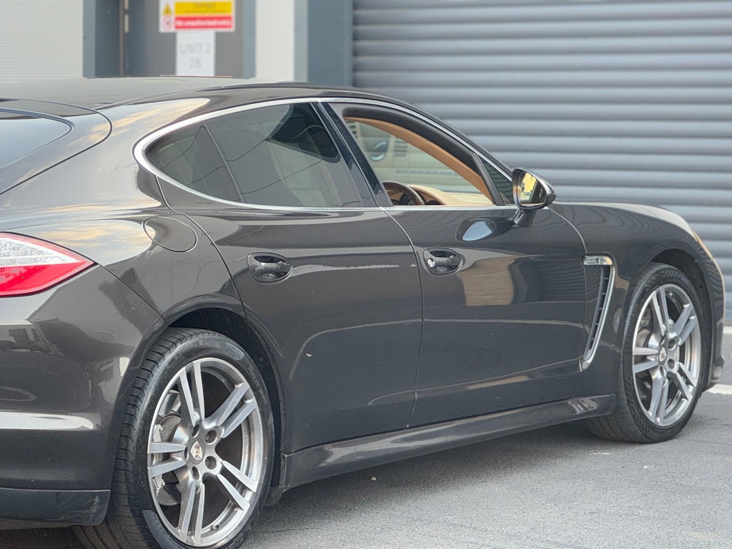 Used Porsche Panamera 2010 for sale - 76634044: Photo 34