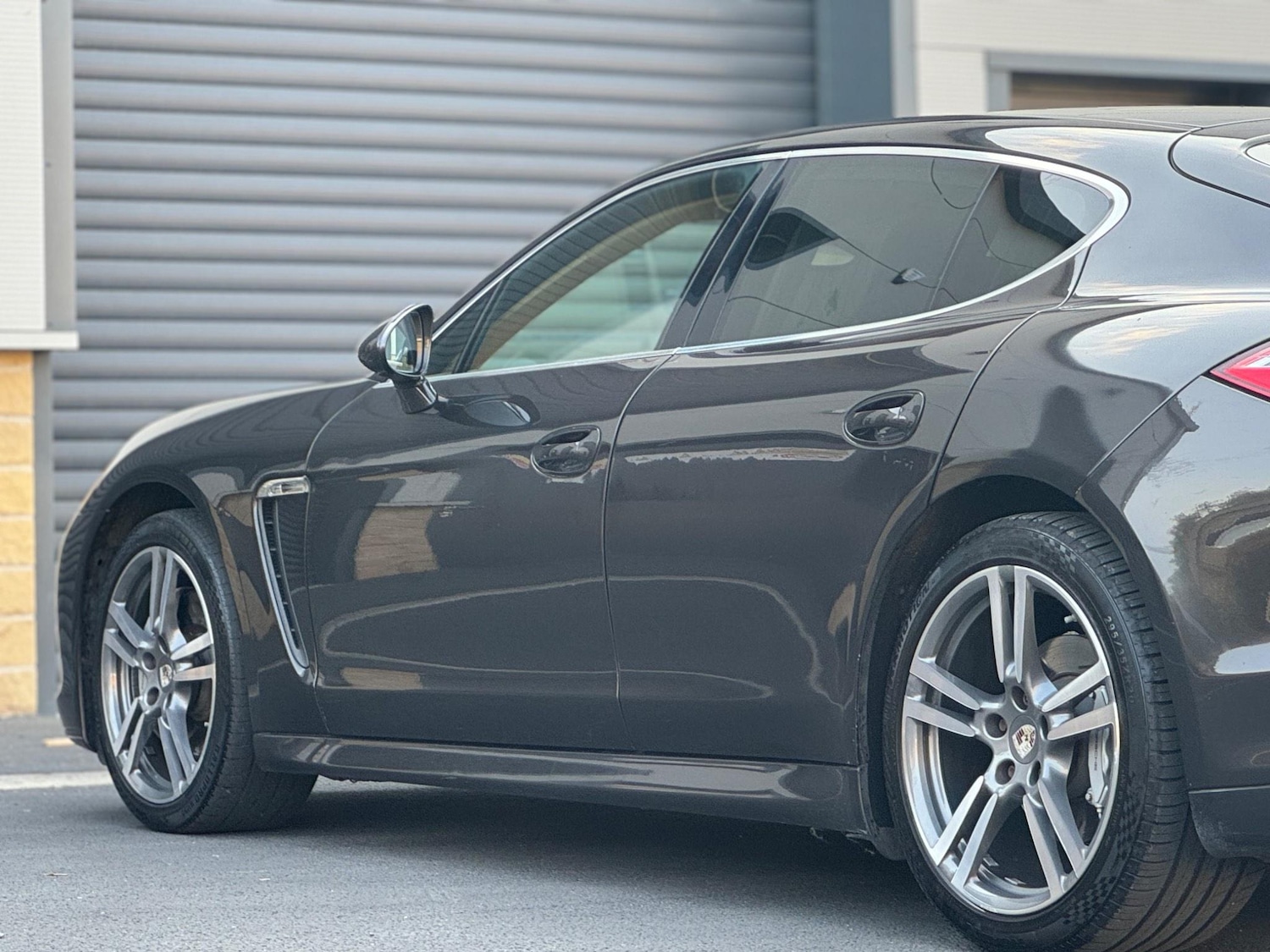 Used Porsche Panamera 2010 for sale - 76634044: Photo 42