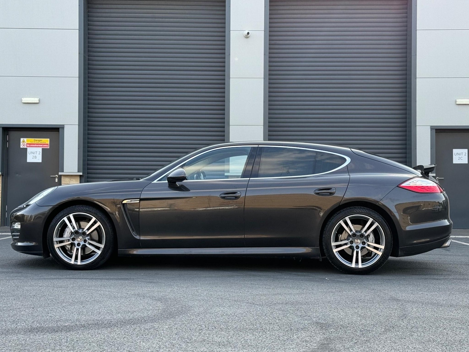 Used Porsche Panamera 2010 for sale - 76634044: Photo 44