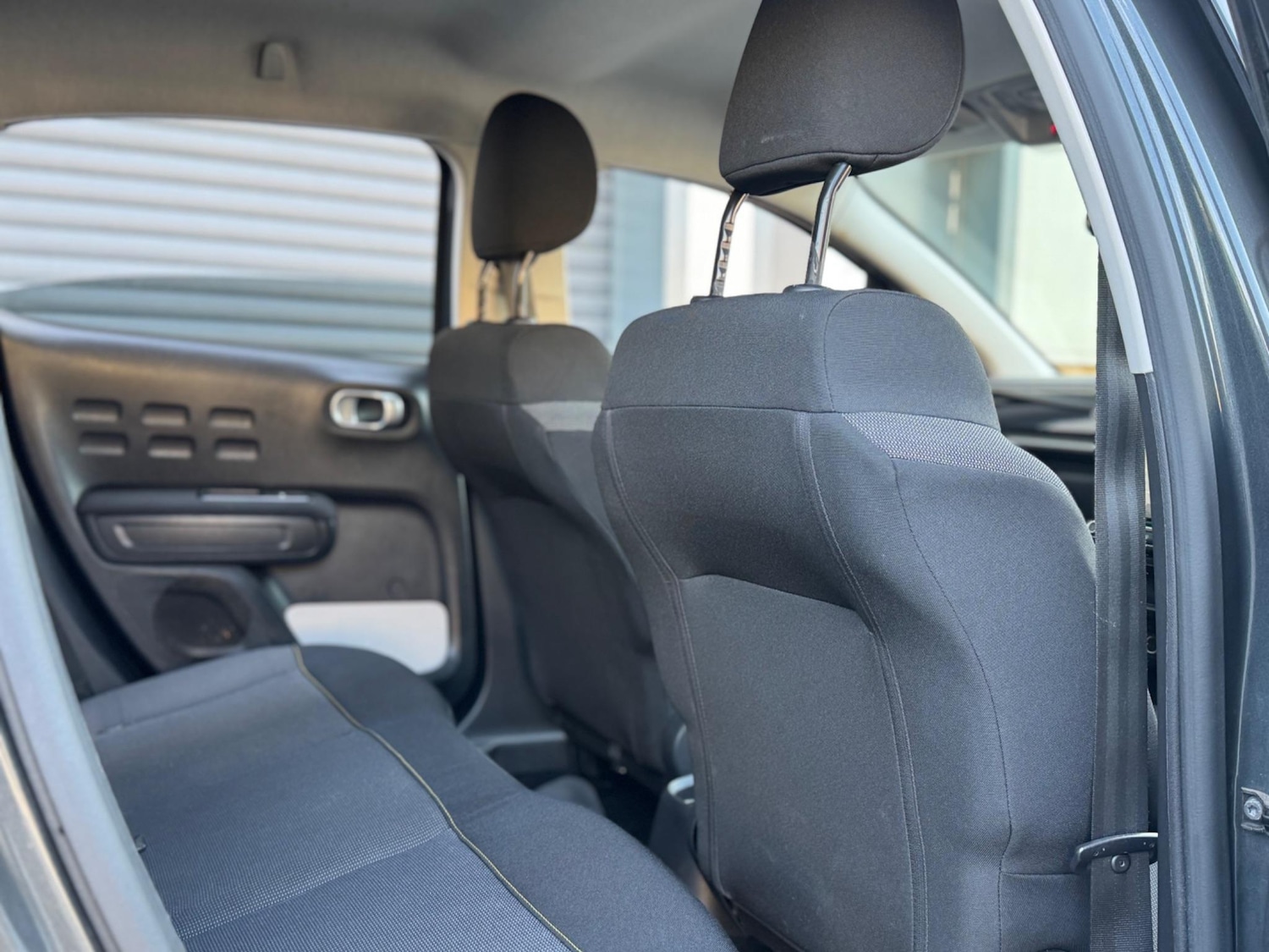 Used Citroen C3 2018 for sale - 76633639: Photo 11