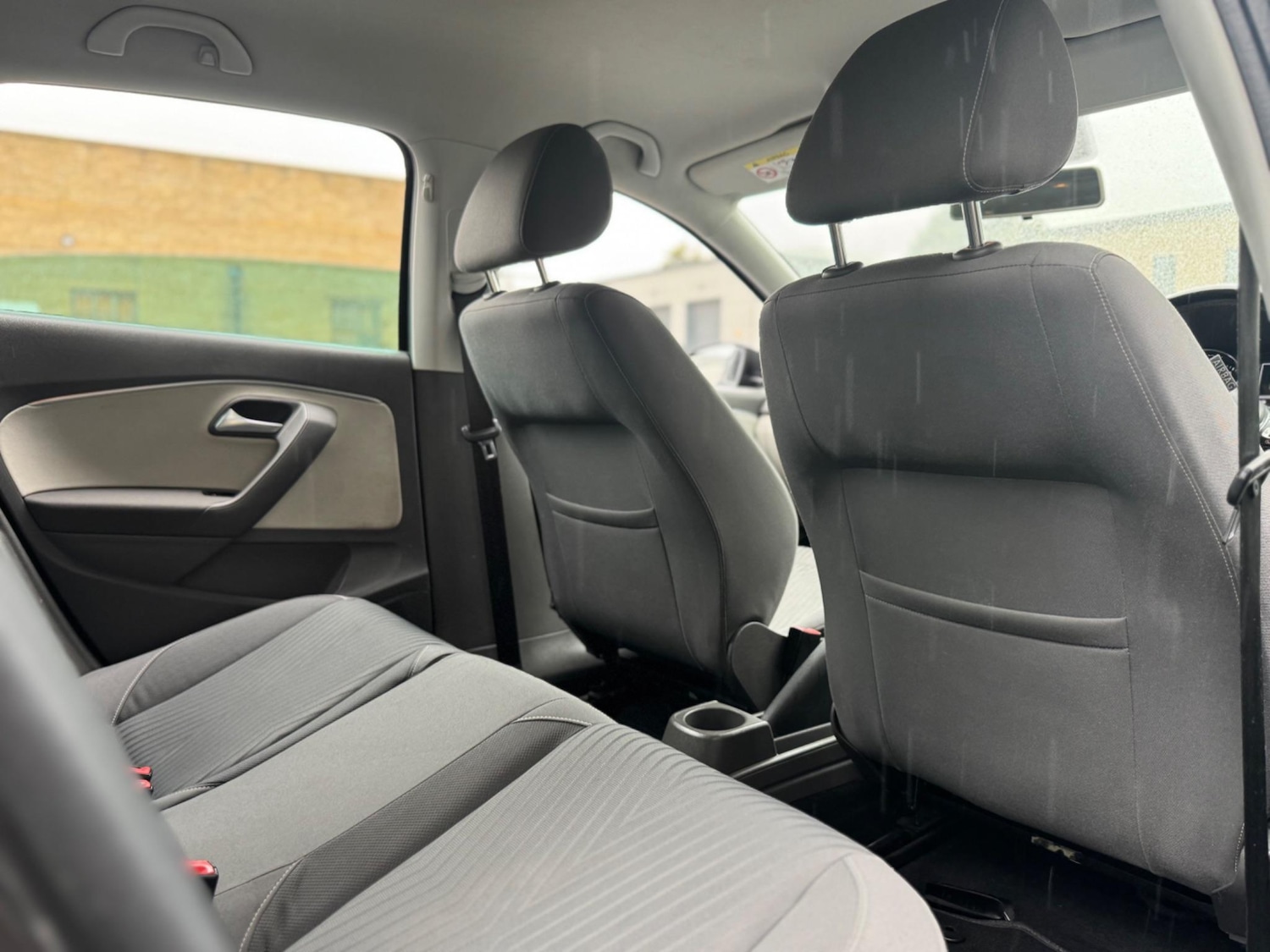 Used Volkswagen Polo 2015 for sale - 76633786: Photo 37