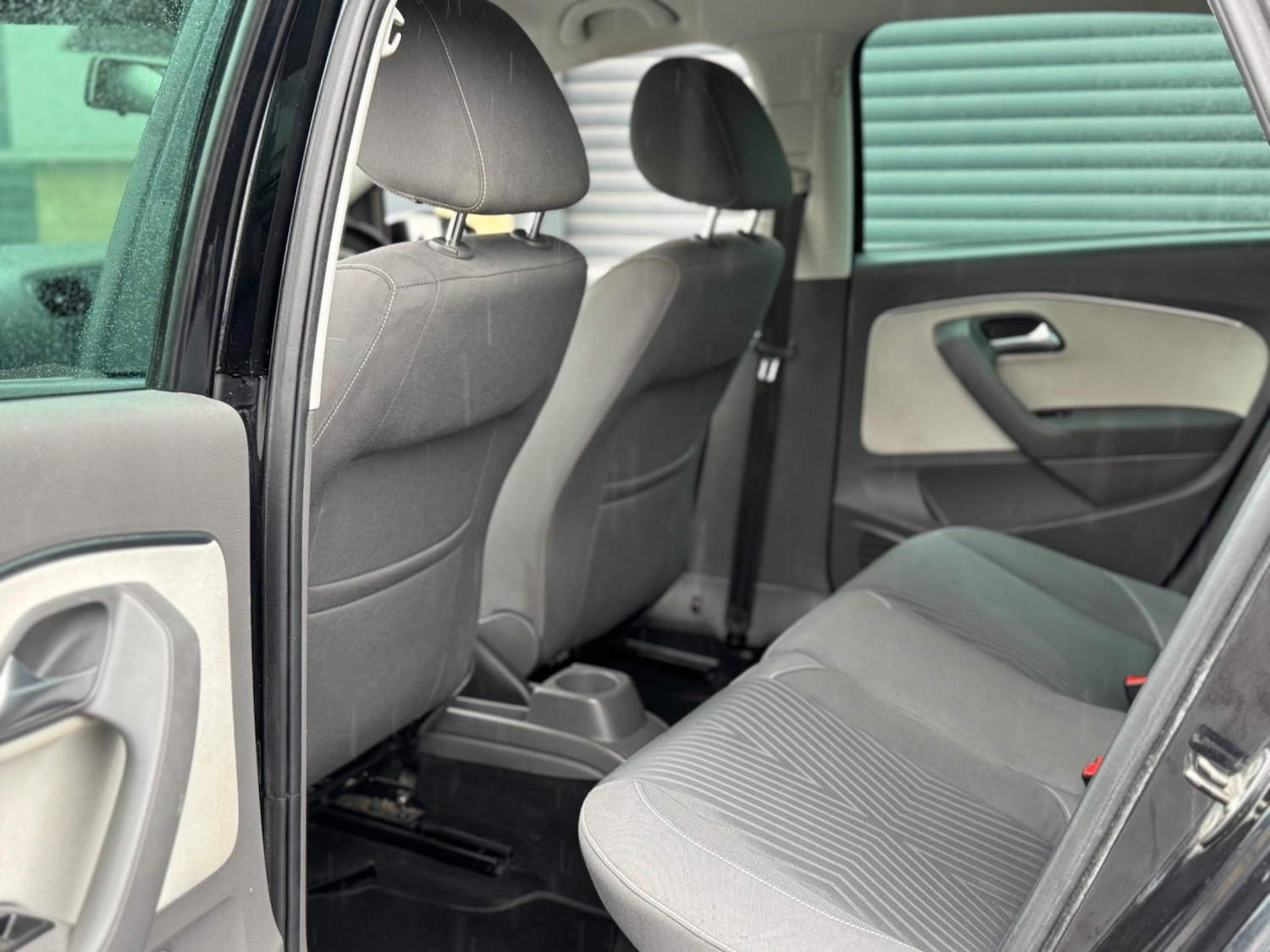 Used Volkswagen Polo 2015 for sale - 76633786: Photo 40