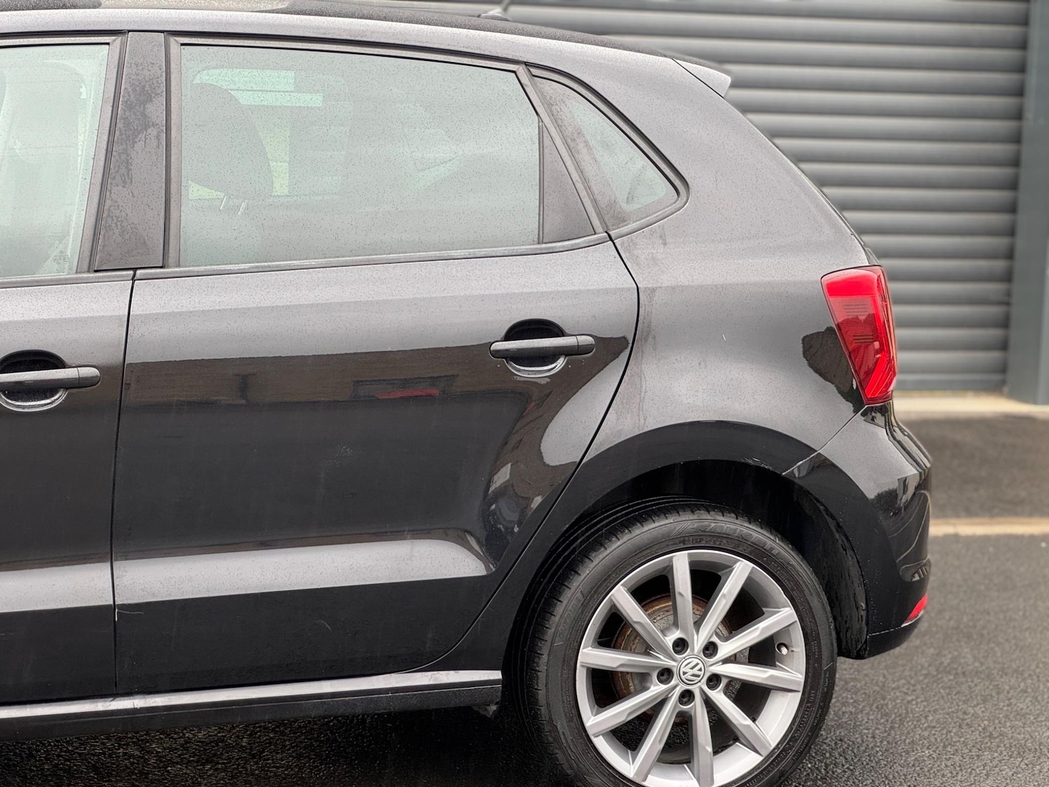 Used Volkswagen Polo 2015 for sale - 76633786: Photo 44