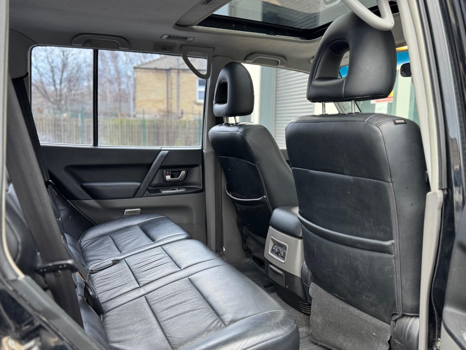 Used Mitsubishi Shogun 2005 for sale - 77237963: Photo 69