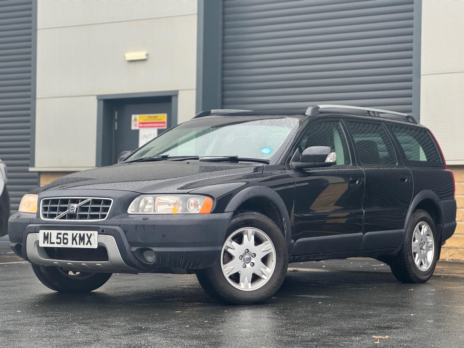 Used Volvo XC70 2006 for sale - 76824069: Photo 25