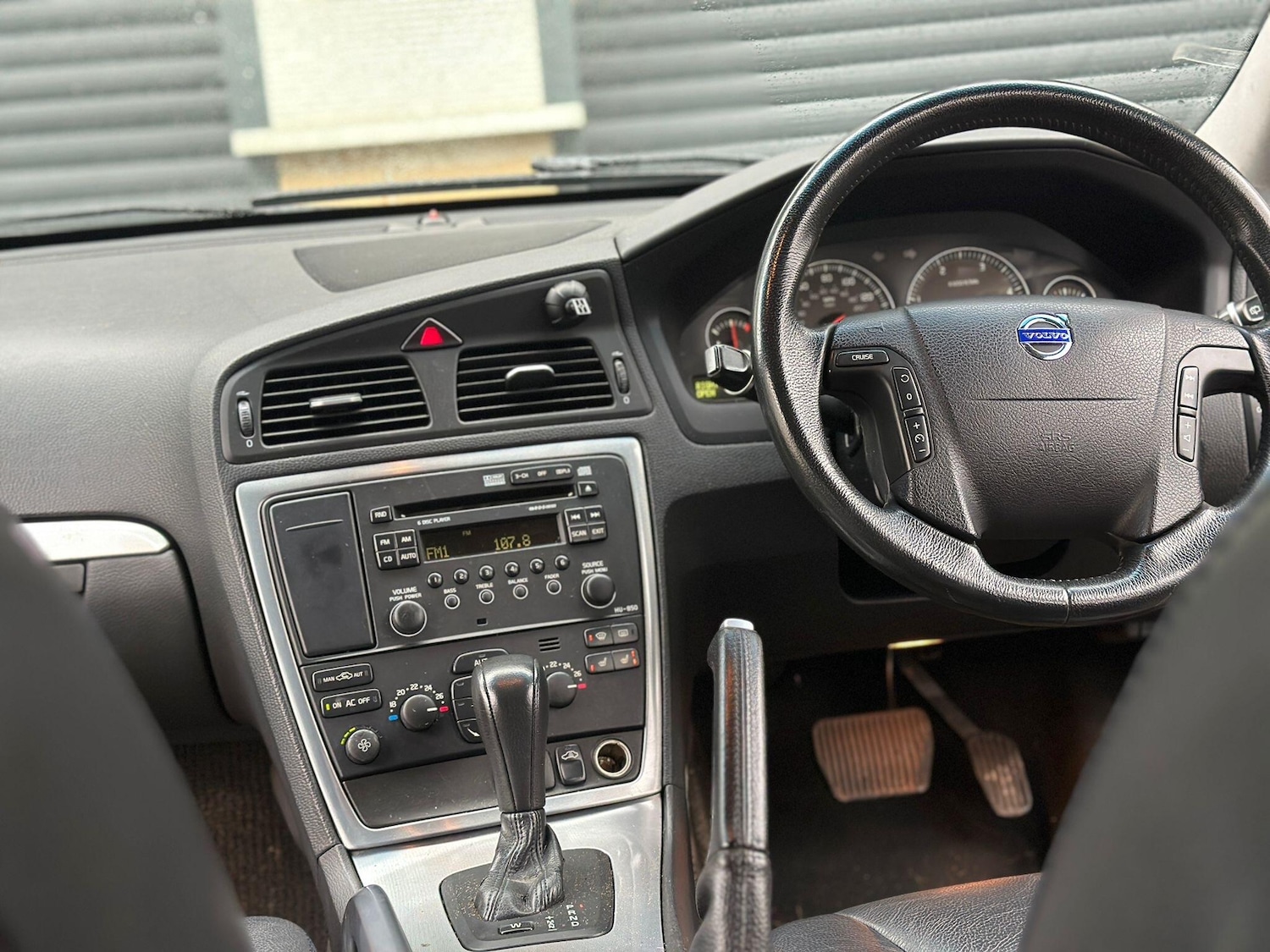 Used Volvo XC70 2006 for sale - 76824069: Photo 50