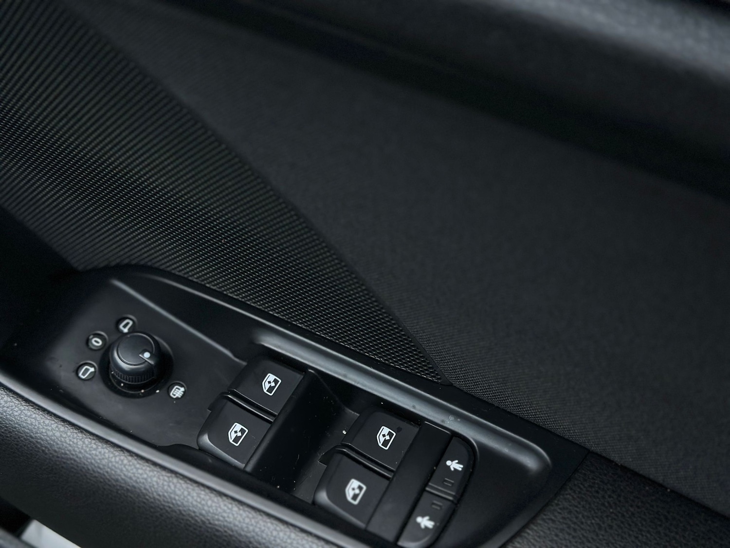 Used Audi A3 2018 for sale - 78067616: Photo 44