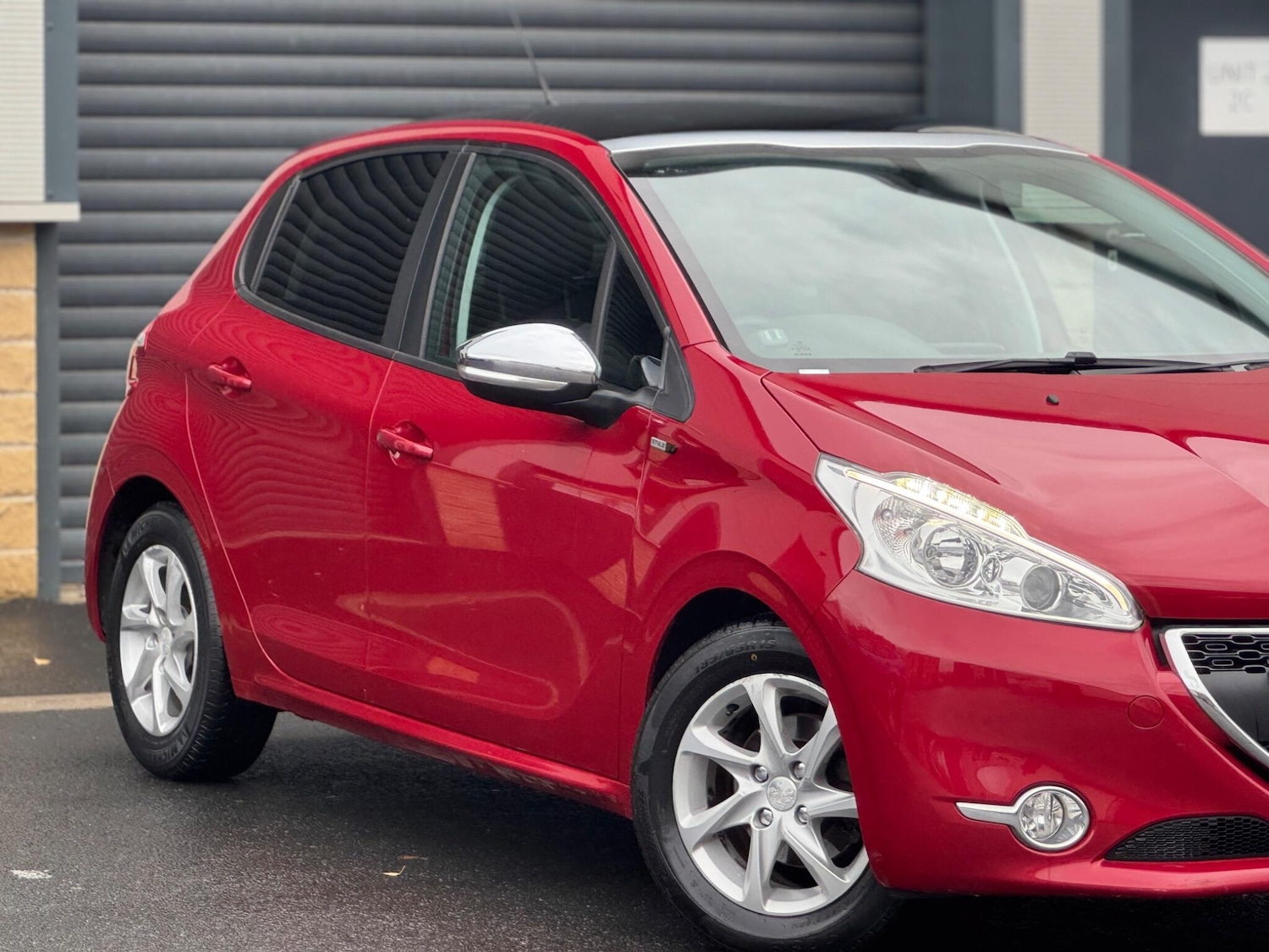 Used Peugeot 208 2015 for sale - 76633627: Photo 14