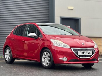 Used Peugeot 208 2015 for sale - 76633627: Photo