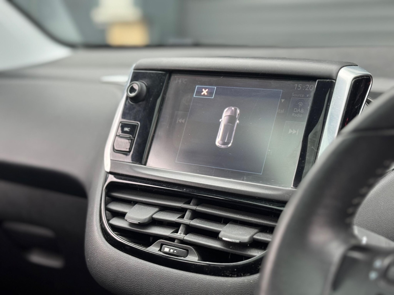 Used Peugeot 208 2015 for sale - 76633627: Photo 58