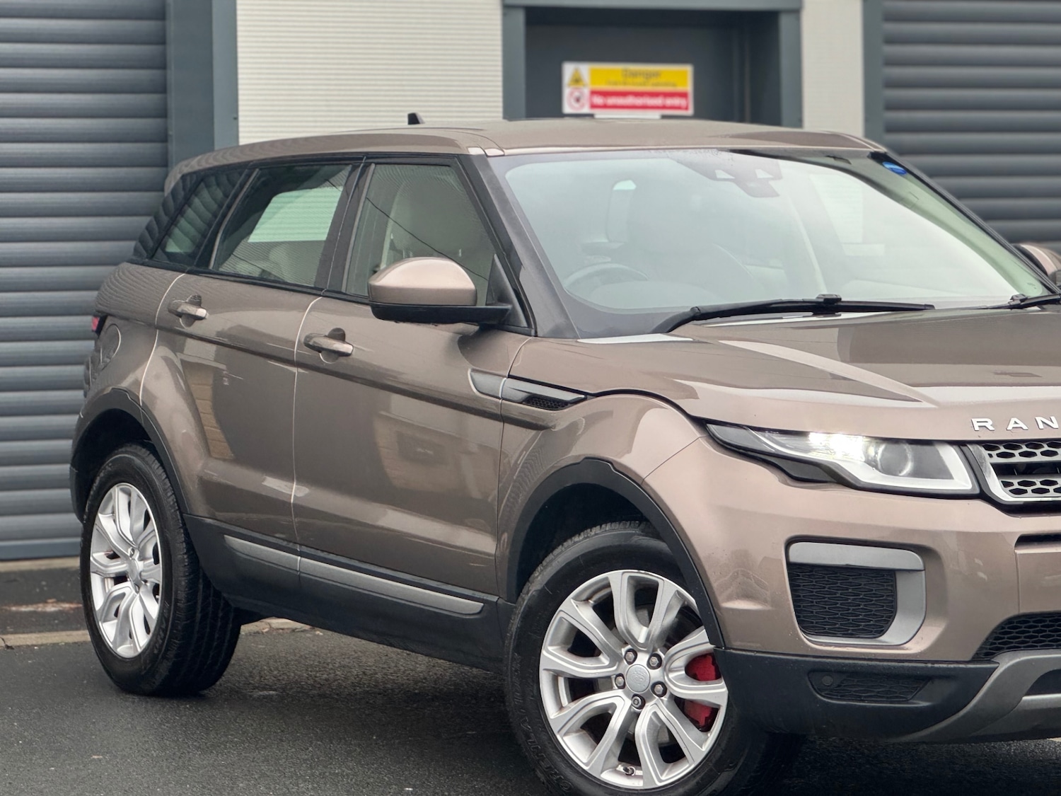 Used Land Rover Range Rover Evoque 2016 for sale - 78067340: Photo 3