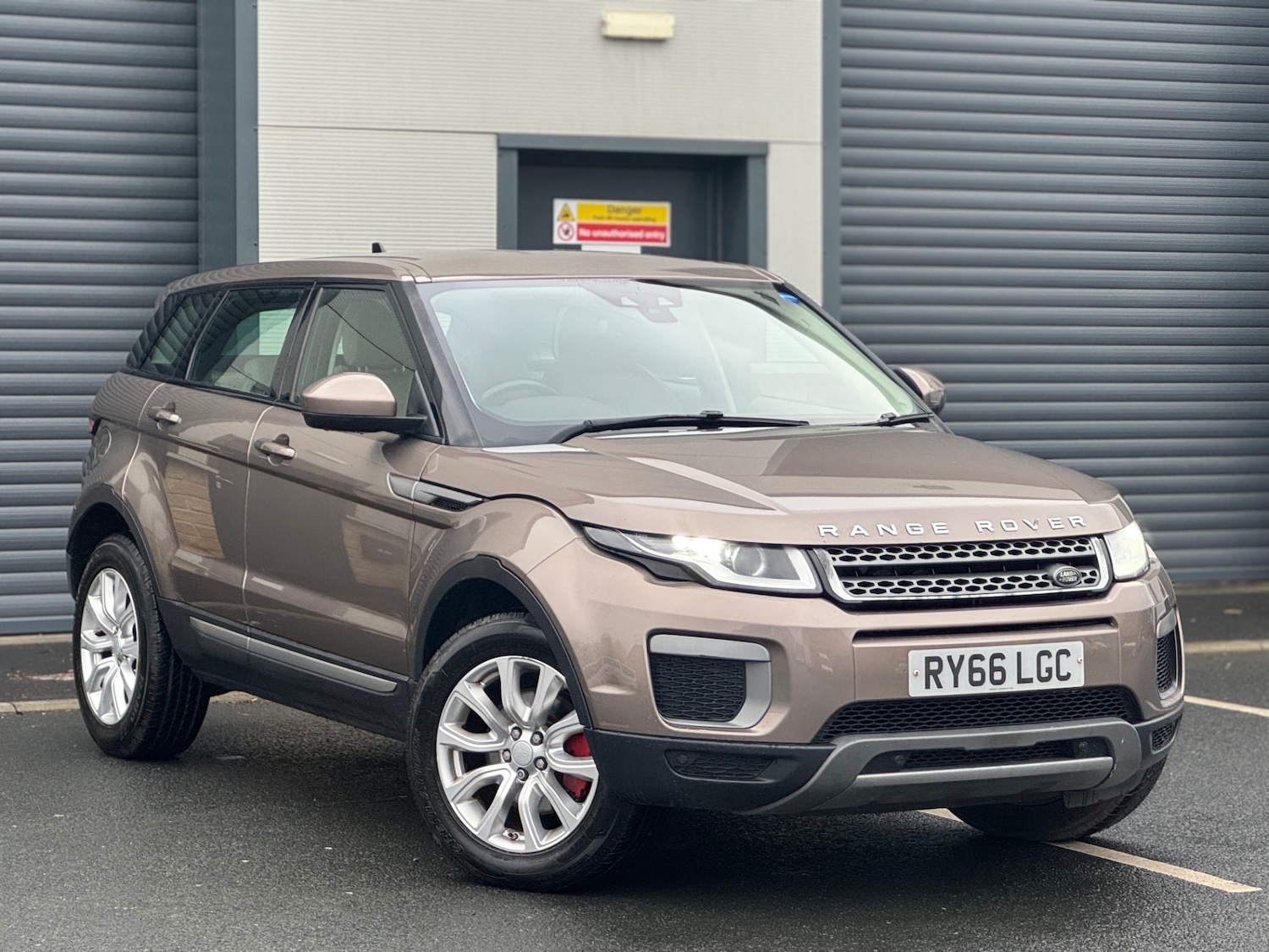 Used Land Rover Range Rover Evoque 2016 for sale - 78067340: Photo 4