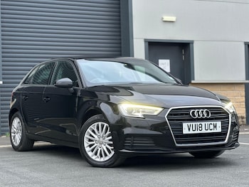 Used Audi A3 2018 for sale - 77052473: Photo