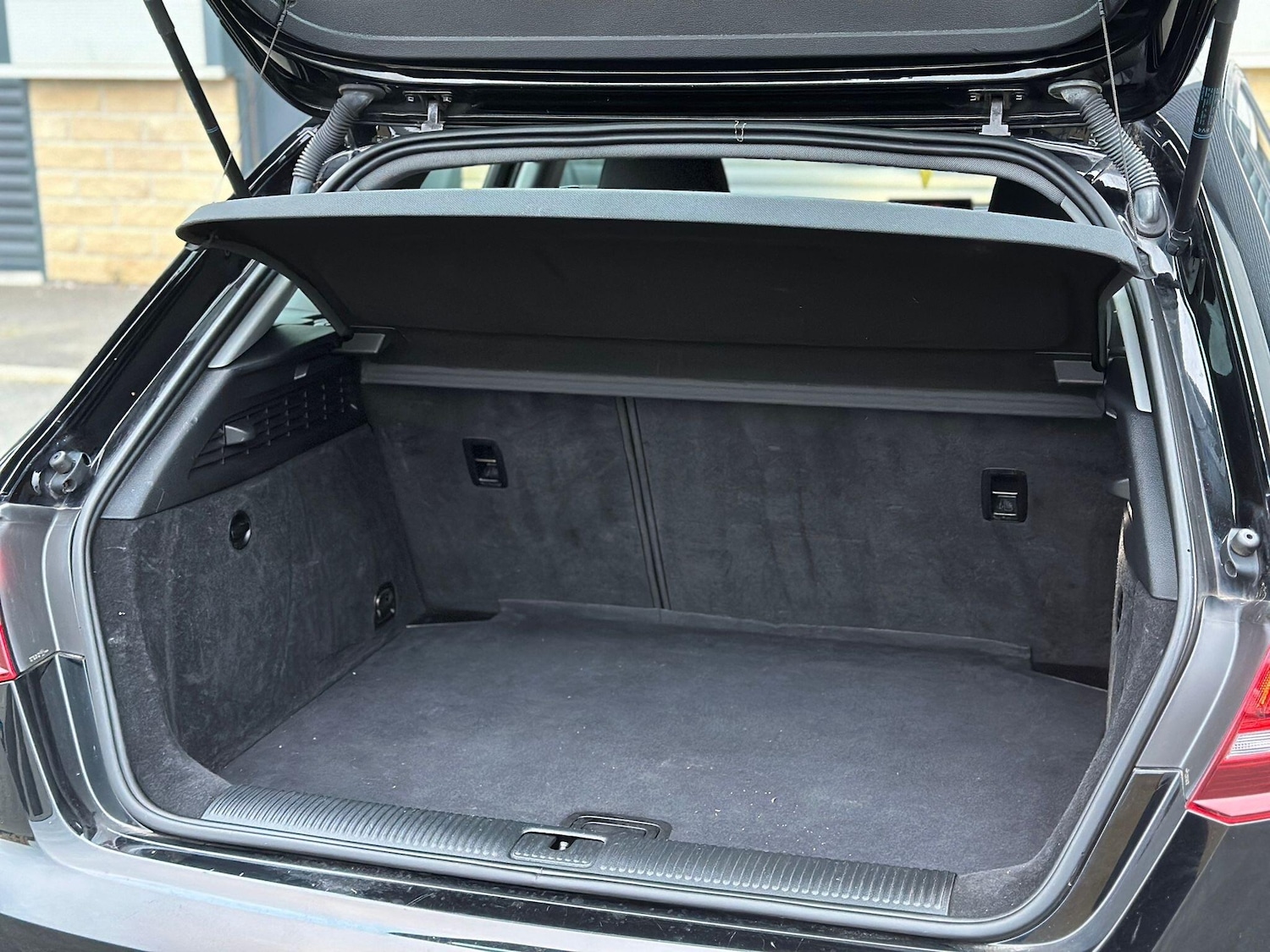 Used Audi A3 2018 for sale - 77052473: Photo 38