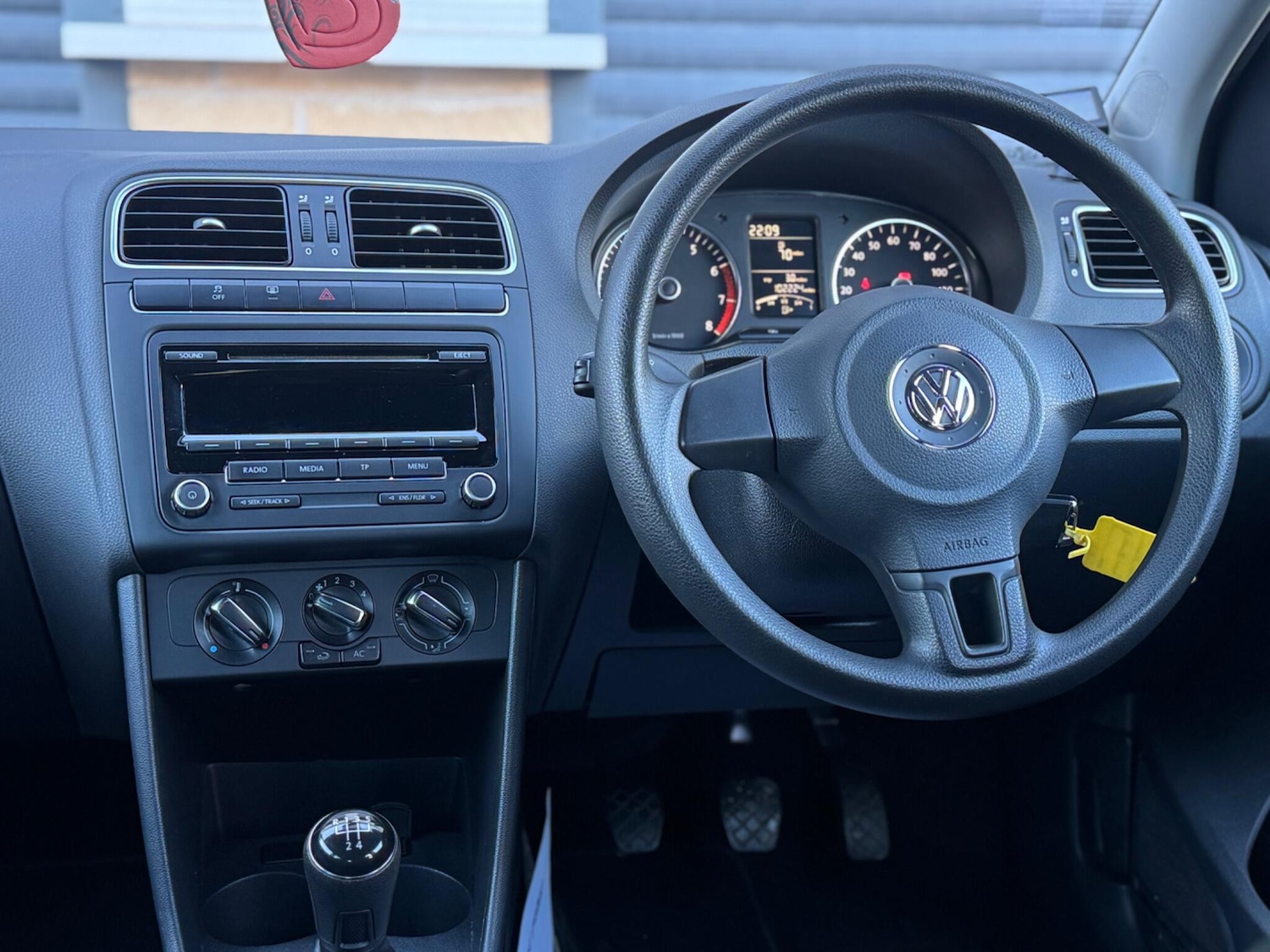 Used Volkswagen Polo 2013 for sale - 76633572: Photo 50