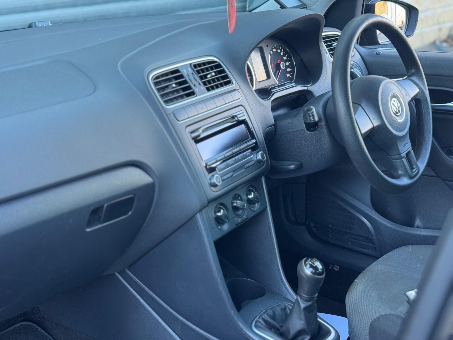 Used Volkswagen Polo 2013 for sale - 76633572: Photo 53