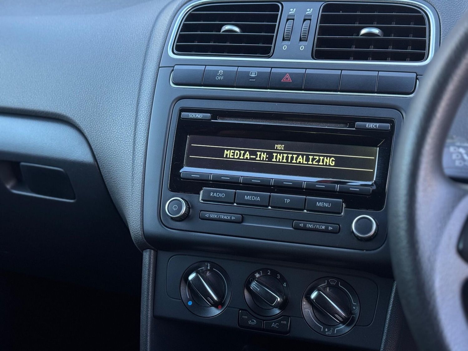 Used Volkswagen Polo 2013 for sale - 76633572: Photo 59