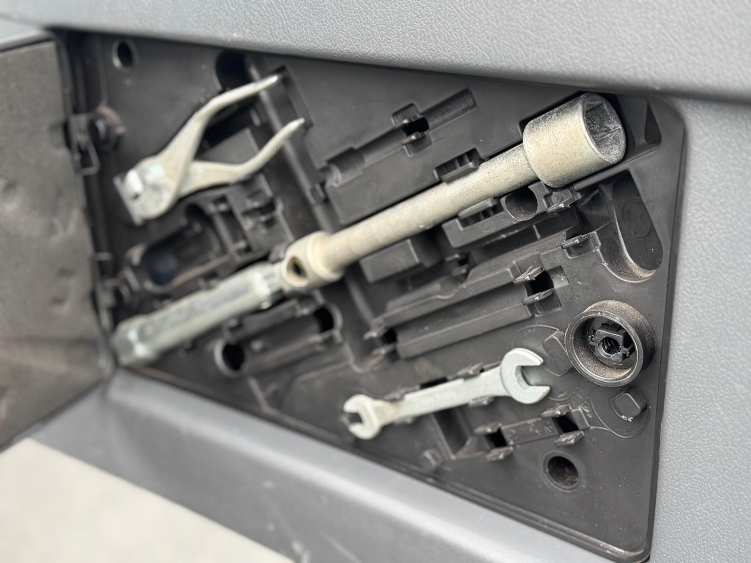 Used Mitsubishi Shogun for sale - 77214845: Photo 60