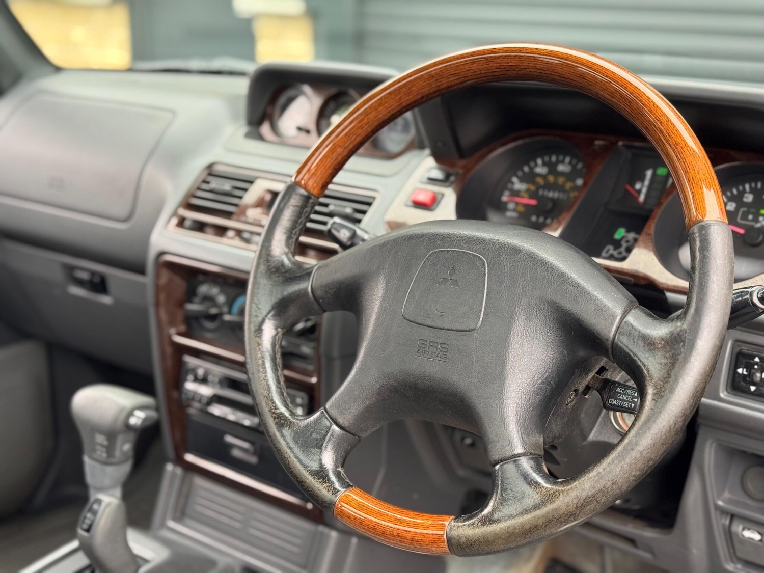 Used Mitsubishi Shogun for sale - 77214845: Photo 74