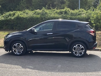 Used Honda HR-V 2018 for sale - 75149914: Photo