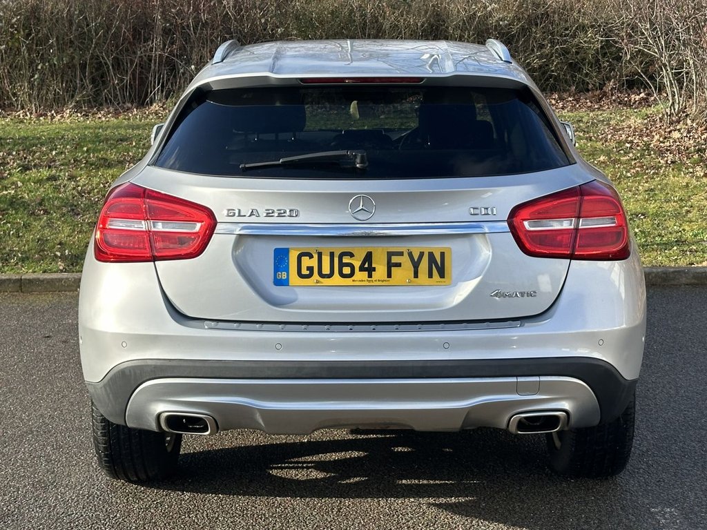 Used Mercedes-Benz GLA 2014 for sale - 77263118: Photo 4