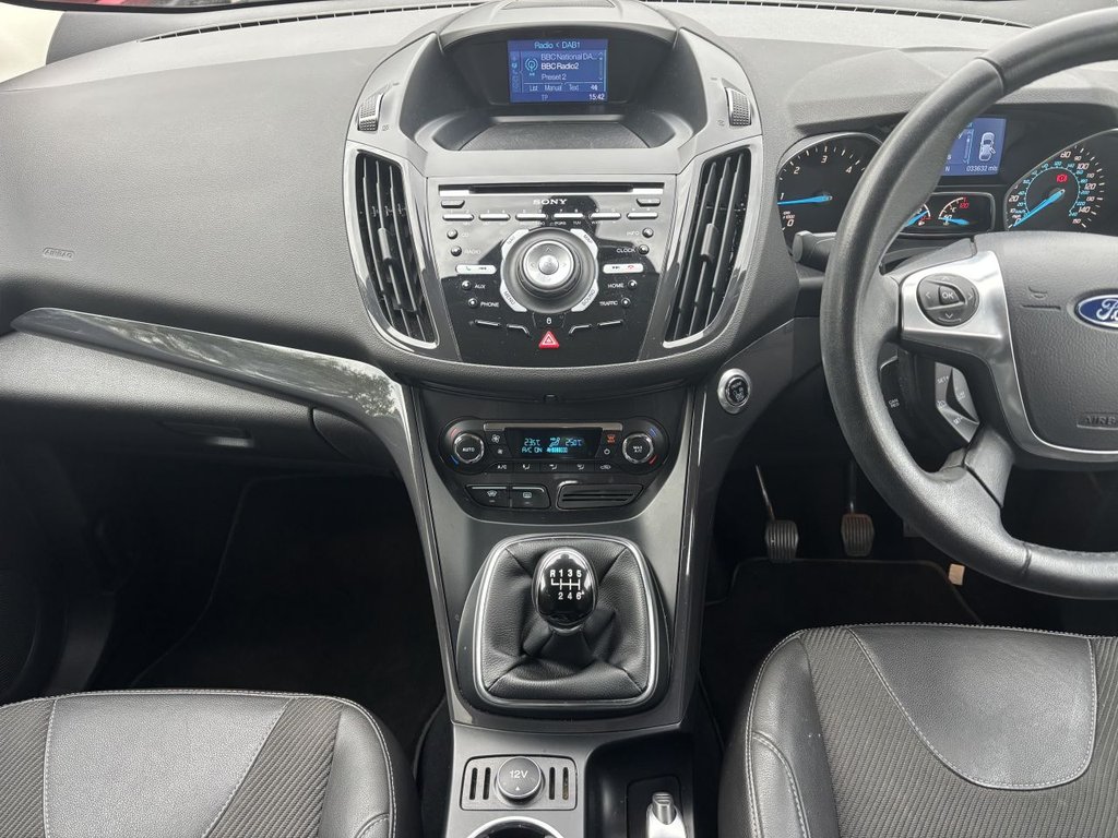 Used Ford Kuga 2014 for sale - 76147358: Photo 12