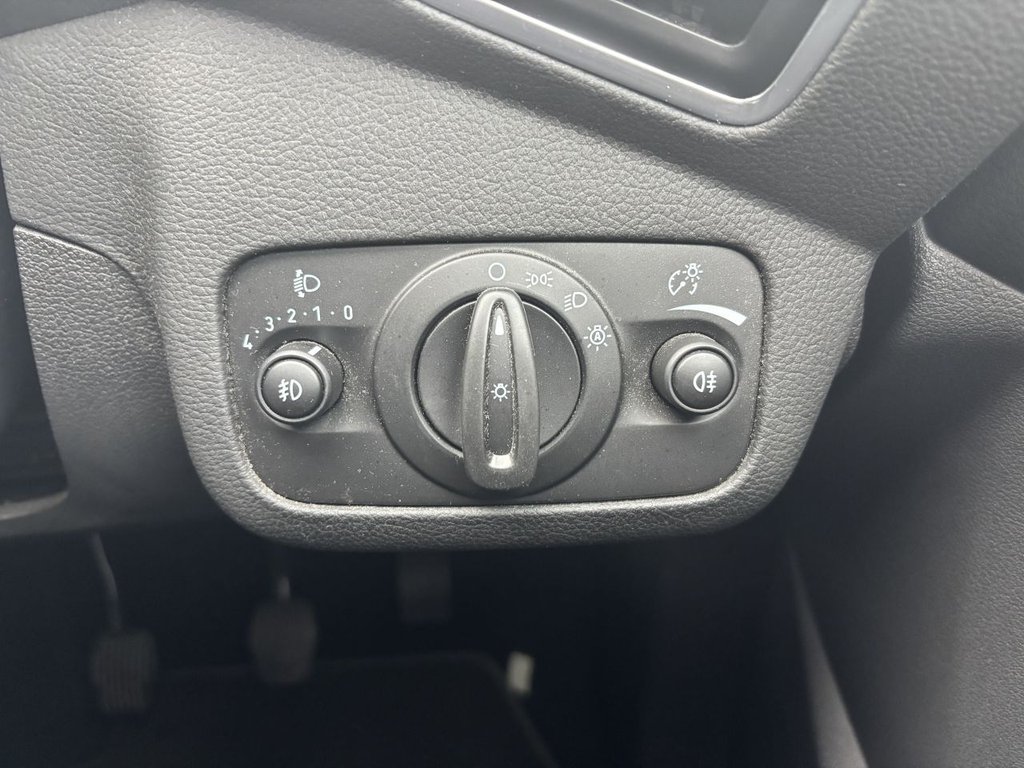 Used Ford Kuga 2014 for sale - 76147358: Photo 19
