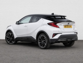 Used Toyota C-HR 2023 for sale - 78414004: Photo