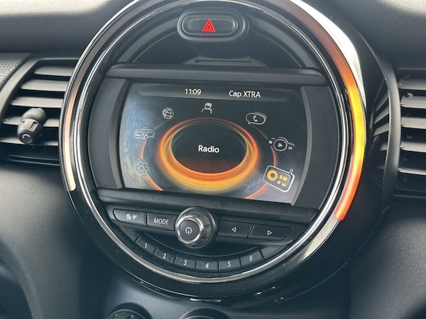 Used MINI Hatch 2017 for sale - 75675787: Photo 17