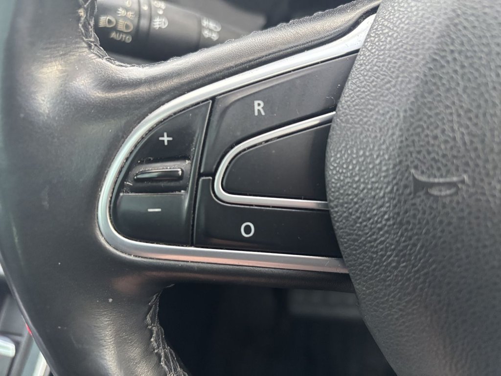 Used Renault Scenic 2017 for sale - 76617948: Photo 18