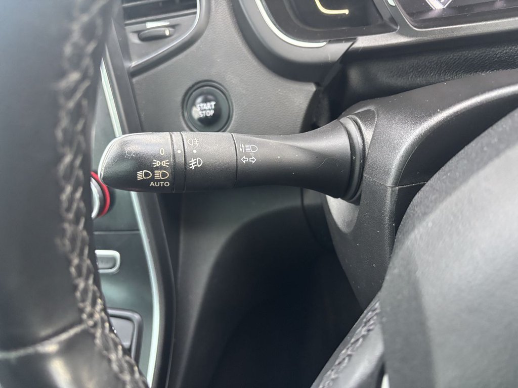 Used Renault Scenic 2017 for sale - 76617948: Photo 19