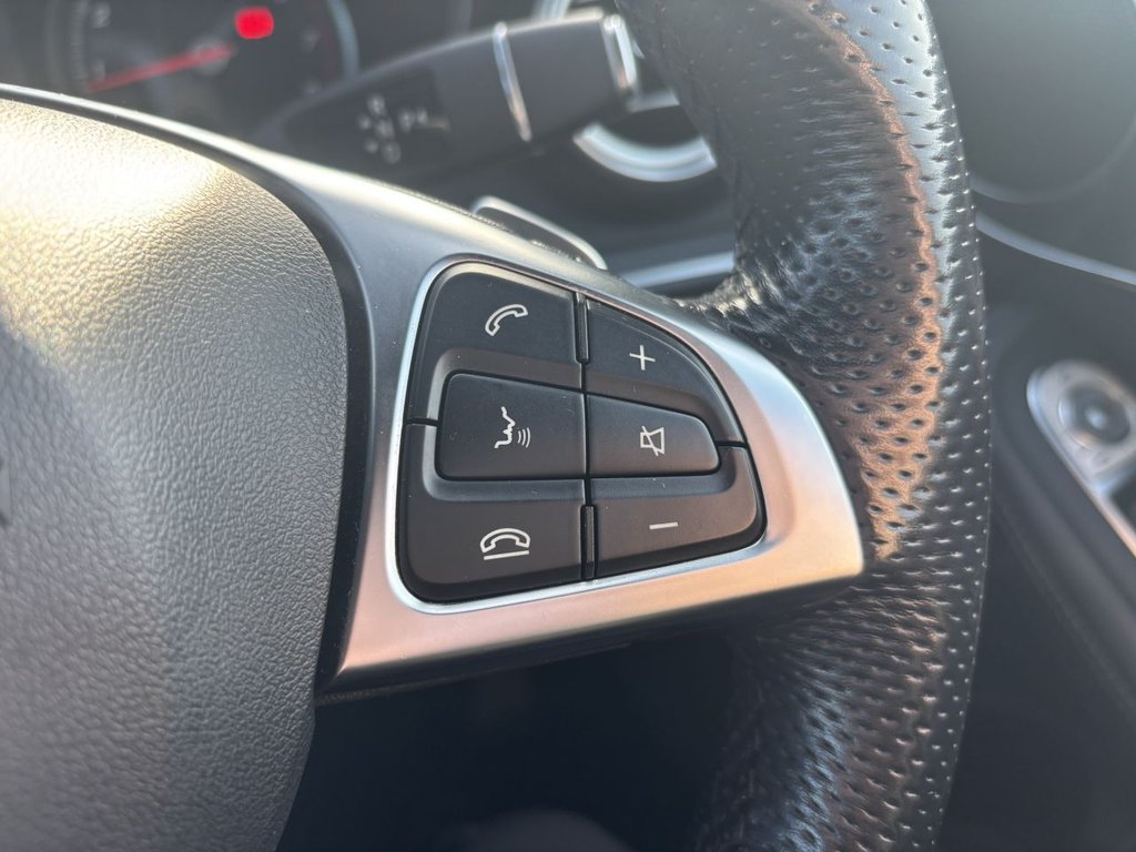 Used Mercedes-Benz GLC 2019 for sale - 77534376: Photo 17