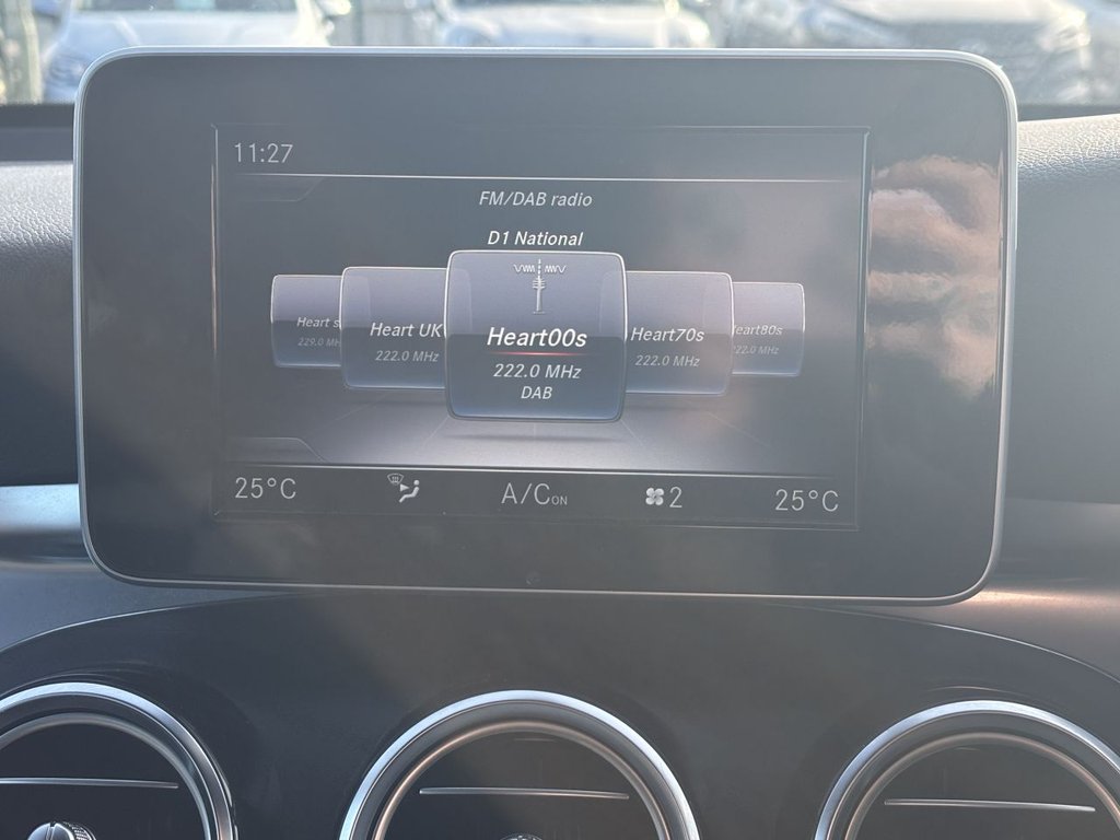 Used Mercedes-Benz GLC 2019 for sale - 77534376: Photo 19