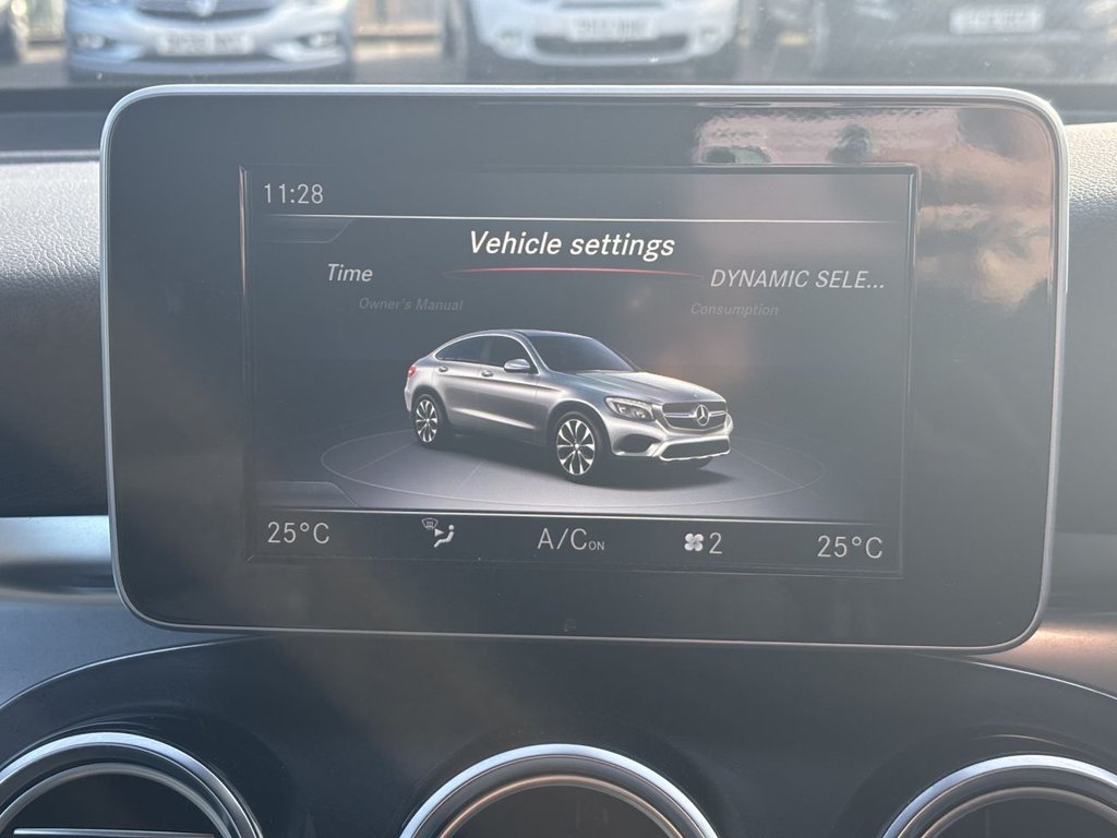 Used Mercedes-Benz GLC 2019 for sale - 77534376: Photo 21